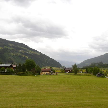 Gaestehaus Reichholf Neukirchen am Grossvenediger Bagian luar foto